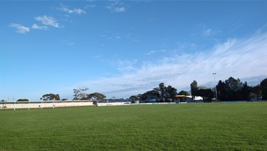 Heywood-Oval-and-Stand