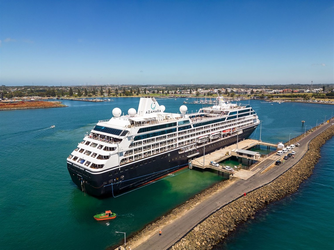 2023 Cruise Ship photo