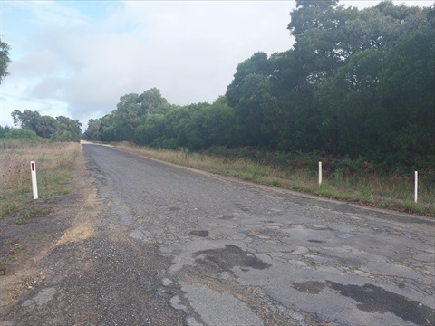 Mumbannar-Wanwin Road