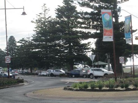 Image of round about and trees